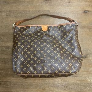Louis Vuitton Delightful Monogram MM